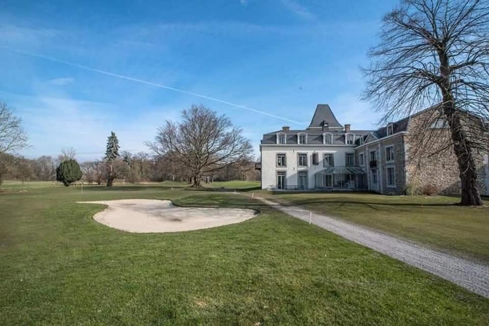 La Chambre Du Chateau De Bernalmont Liège Kültér fotó