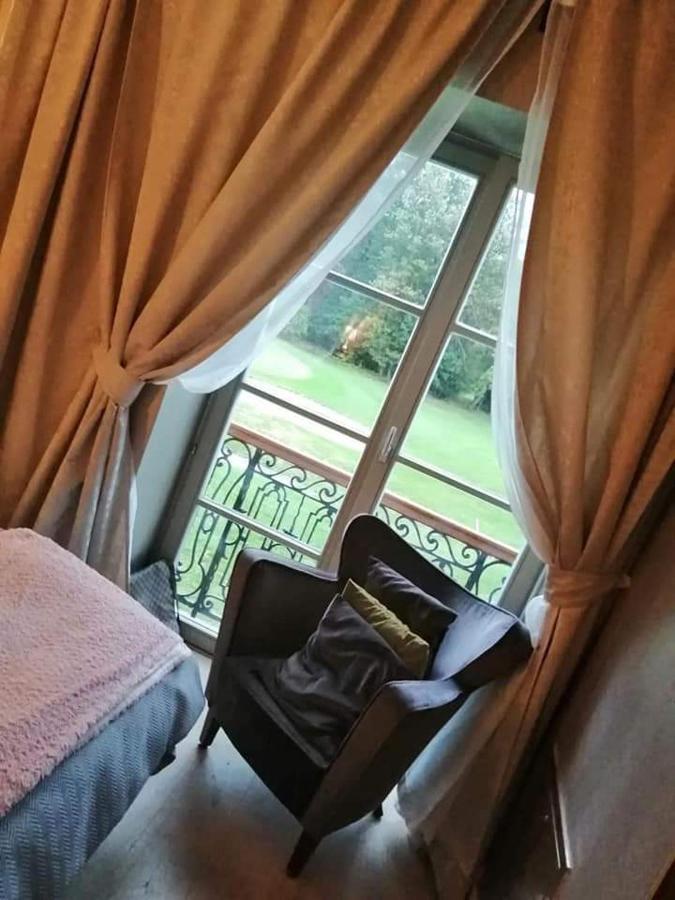 La Chambre Du Chateau De Bernalmont Liège Kültér fotó