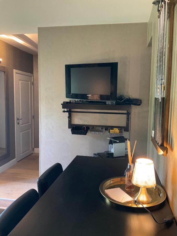 La Chambre Du Chateau De Bernalmont Liège Kültér fotó